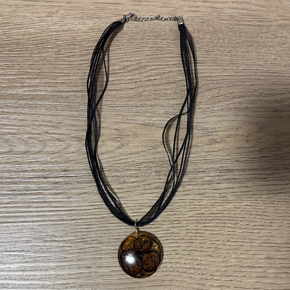 Vintage Fig Pendant Ribbon Choker Necklace - Picture 2 of 3